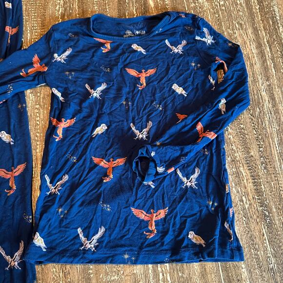 Kid’s Kyte Baby Bamboo Long Sleeve Harry Potter Pajama 2-Piece Set Navy, 7T - Picture 2 of 5